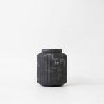 Buddy pet urn. Image of fluted contemporary urn in black.
