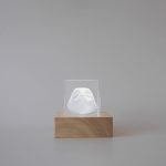 Pet memorial keepsake. 3D crystal nose print memorial in white.